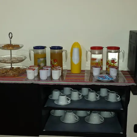 לינה וארוחת בוקר B&B Palmi