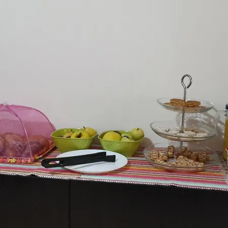 לינה וארוחת בוקר B&B Palmi פאלמי